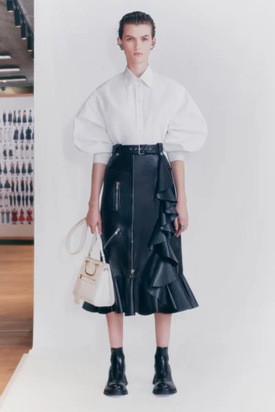 Look 15